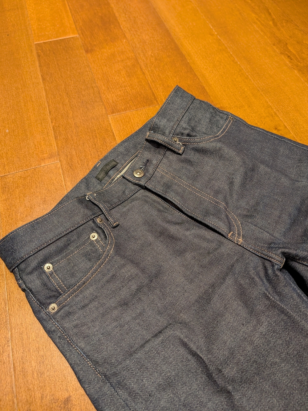 Uniqlo Men's Indigo Selvedge Jeans - Slim Straight Fit